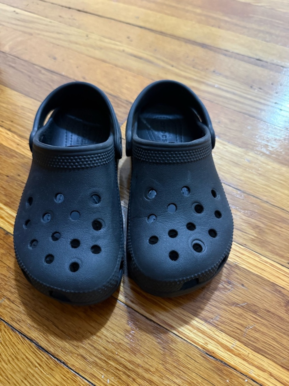 Kids Classic Slip-On Clogs in Black